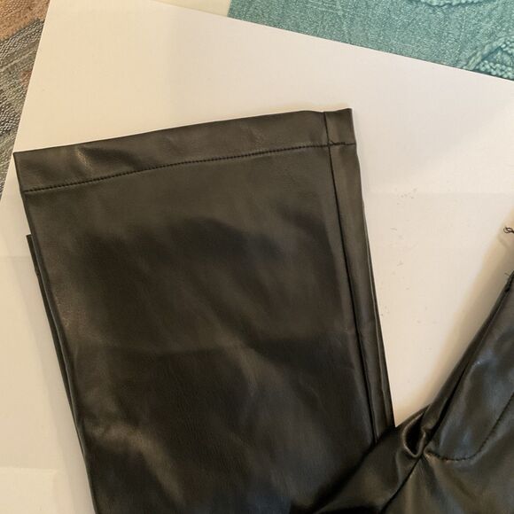 Lulus City Status Pants Women's XS Black Vegan Leather Hi Rise Bootcut NWT - Picture 16 of 16